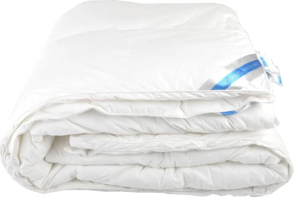 Couette Excellense 4 saisons - 200x200cm