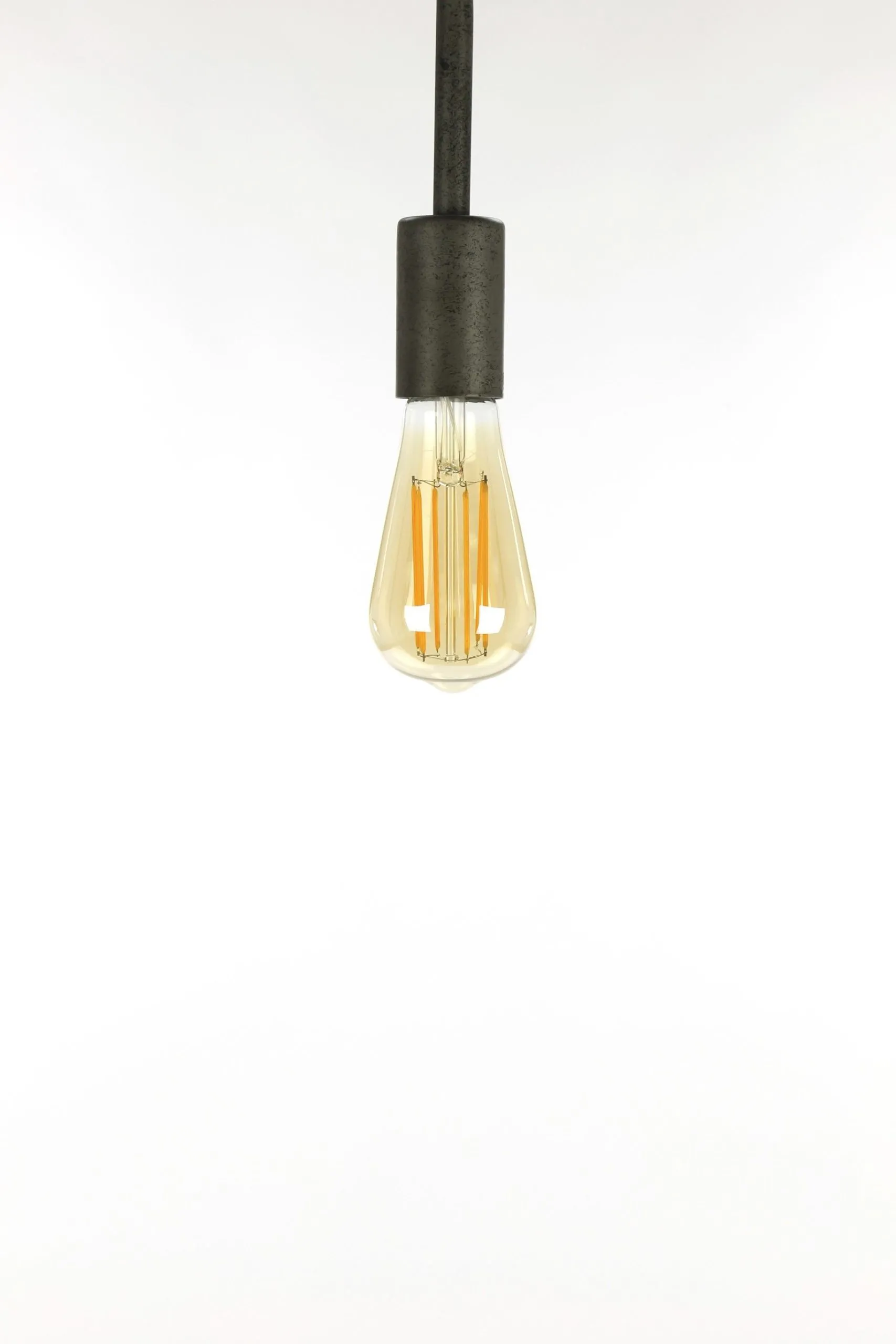Ampoule LED filament - en forme de goutte