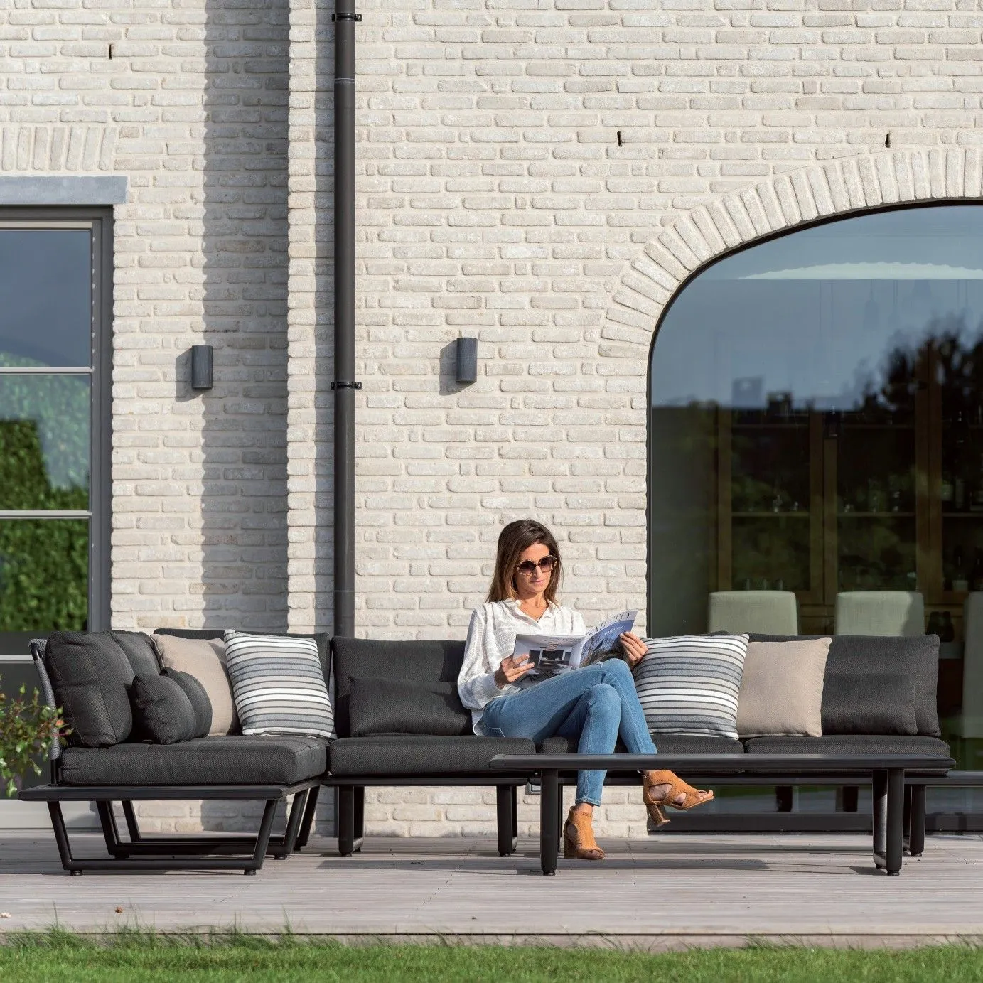 Ensemble salon Palmiro | Canapé deux places, canapé d'angle, canapé trois places, table basse | Noir