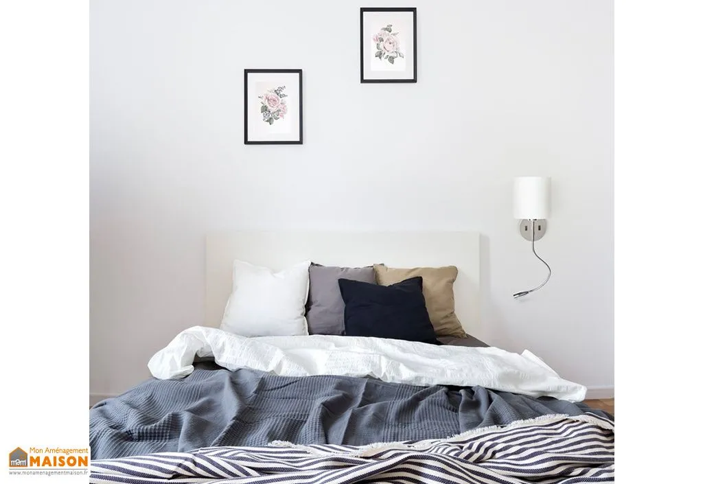 Applique Murale avec Abat-Jour Textile et Col-de-Cygne LED Versina