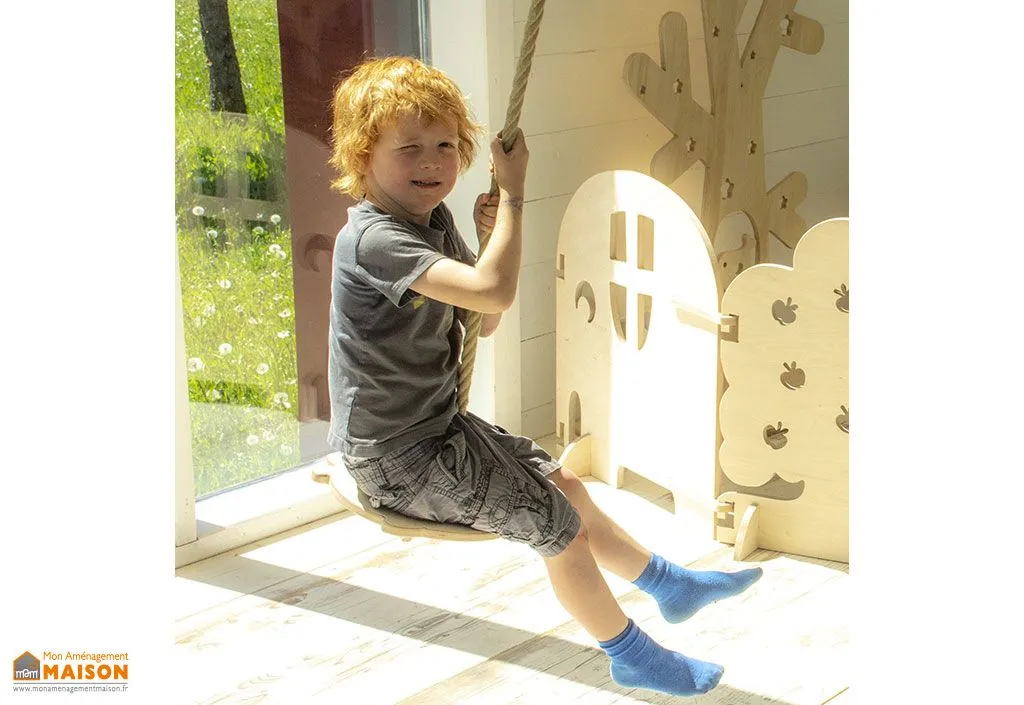 Balançoire d’intérieur en bois et chanvre synthétique – hauteur 2,5 m