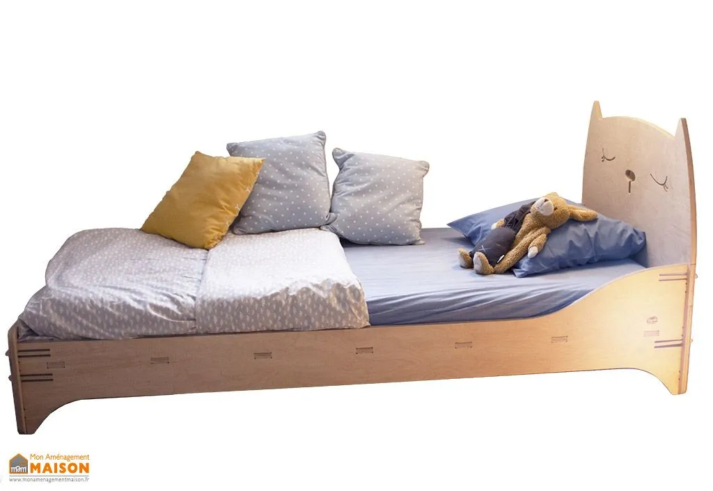 Lit pour enfant en bois – 90 x 200 cm