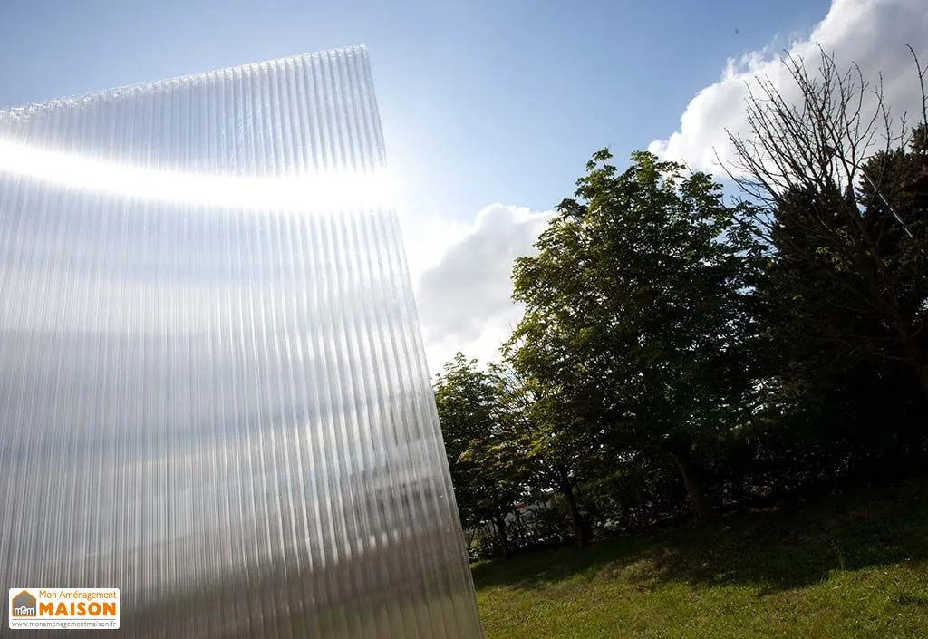 Plaque polycarbonate alvéolaire transparent 32 mm - 1,25 x 2 à 4,5 m