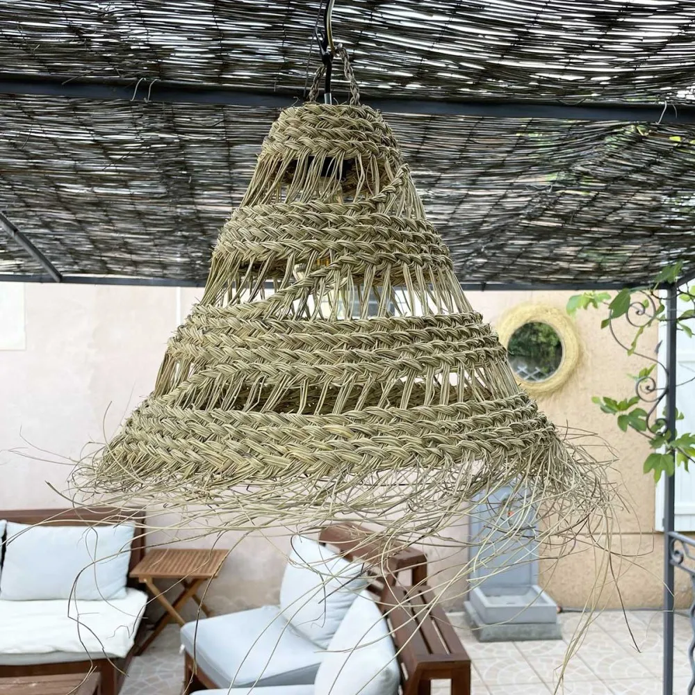 Abat-jour pour suspension ajouré conique en fibre naturelle