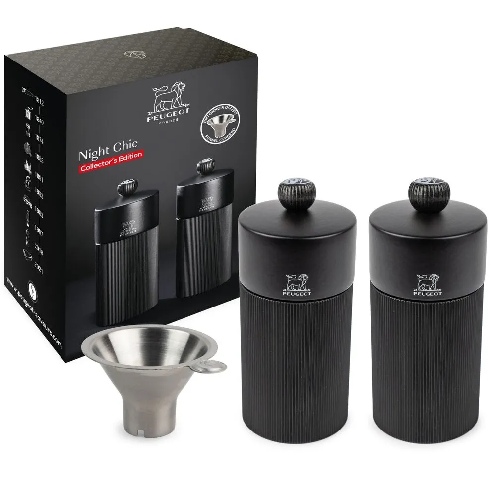 Coffret "Night Chic" composé d'un moulin à Poivre Line Noir Mat 12 cm, d'un moul